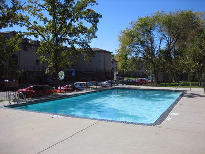 Exterior view of the Wildwood Townhomes, located in St. Cloud, MN